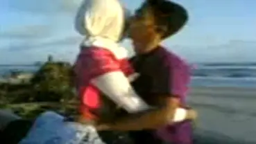 Bokep Jilbab Gadis Aceh Ngentot Hot Di Pantai