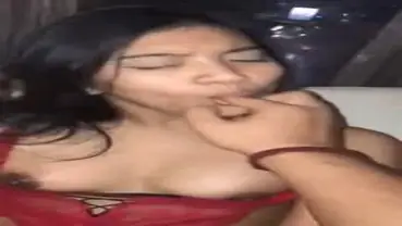 Dokumentasi Mahasiswi Windy Cantik Part 2 Kasur